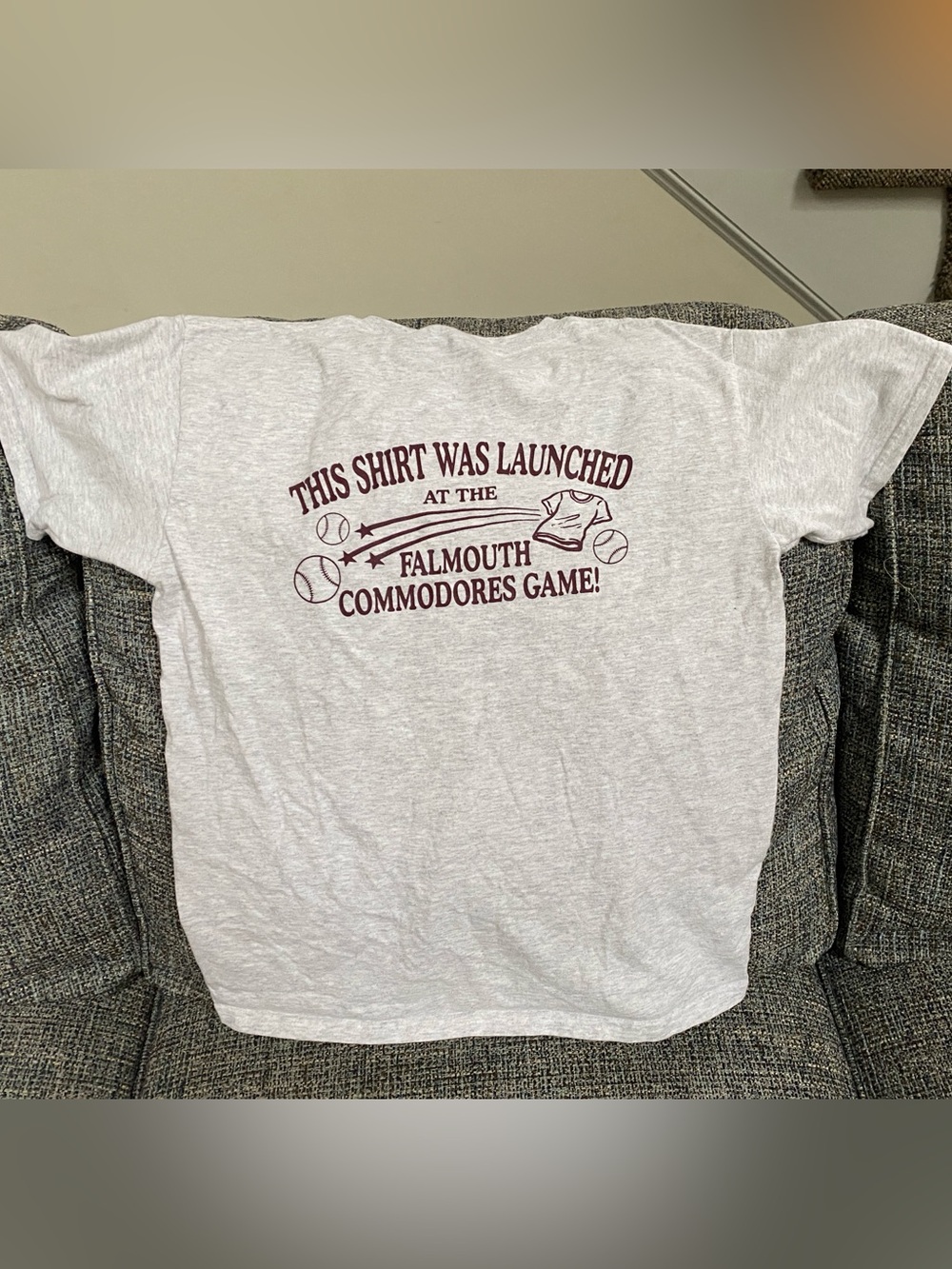 3/$15 - South Bay Shark Club 1986 T-Shirt, Size L, (10) in Navy & Red - Picture 2 of 5